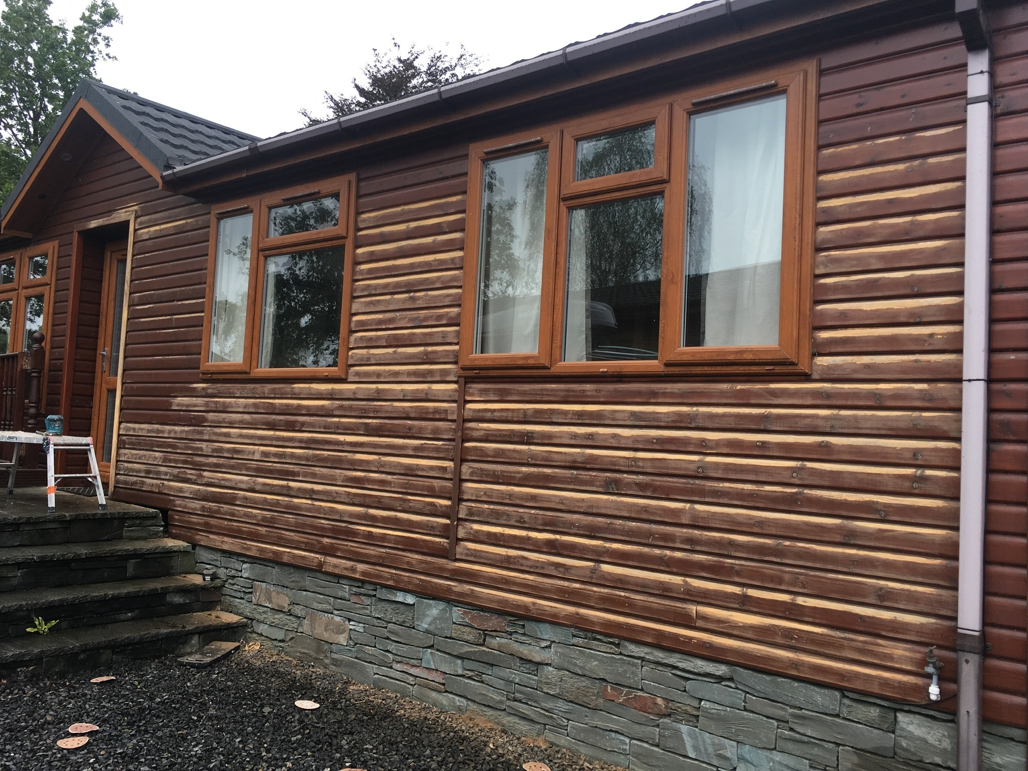Log Cabin Exterior Treatment