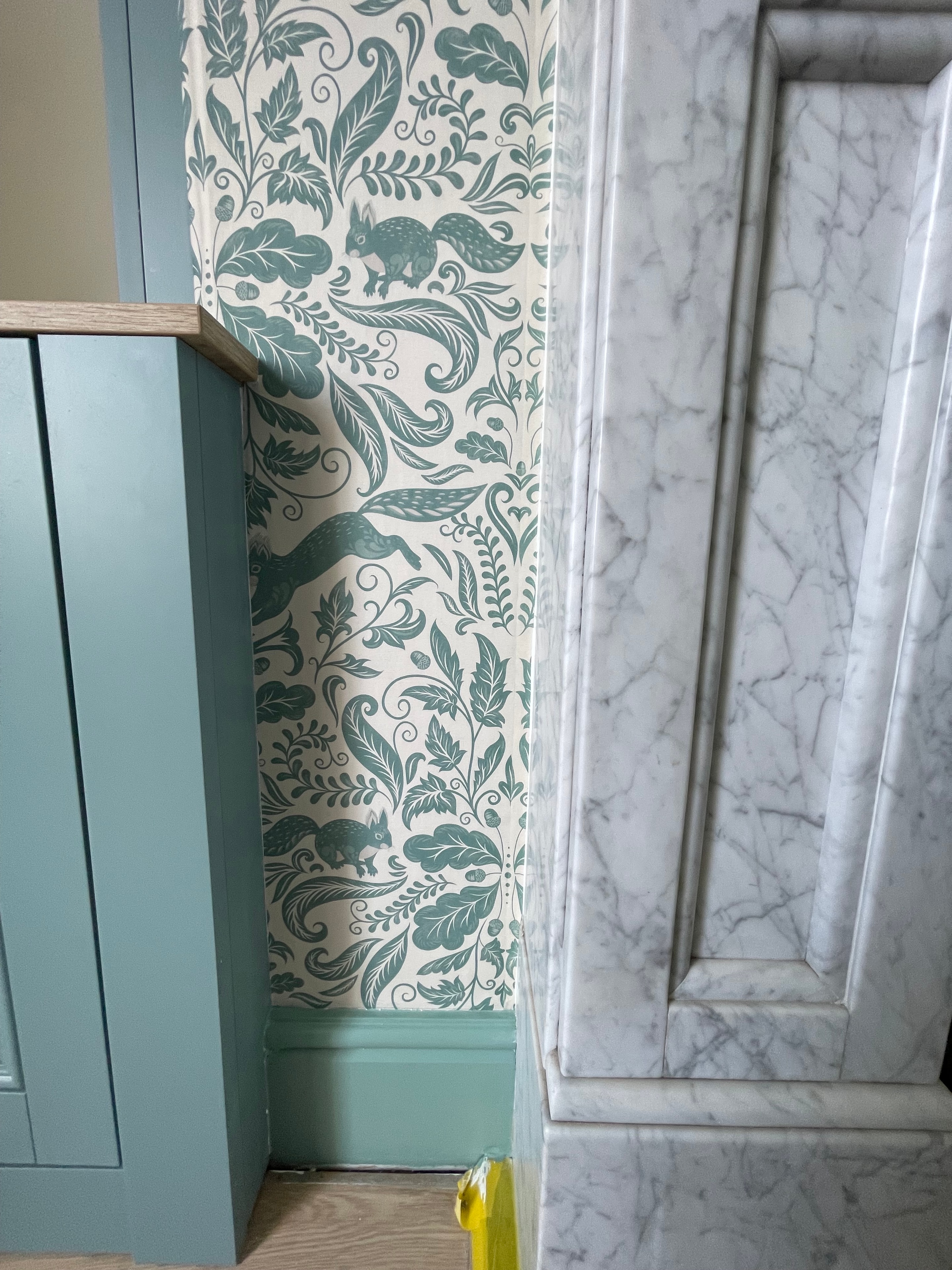 Period Sitting Room — Wallpaper Detail
